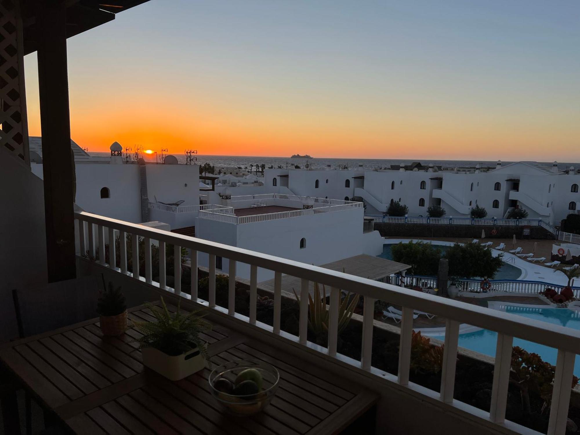 New Pools Wonderful Views Ac Apartment Costa Teguise Exterior foto